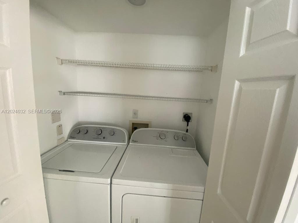 1155 Brickell Bay Dr # 1202, Miami FL 33131 photo 4