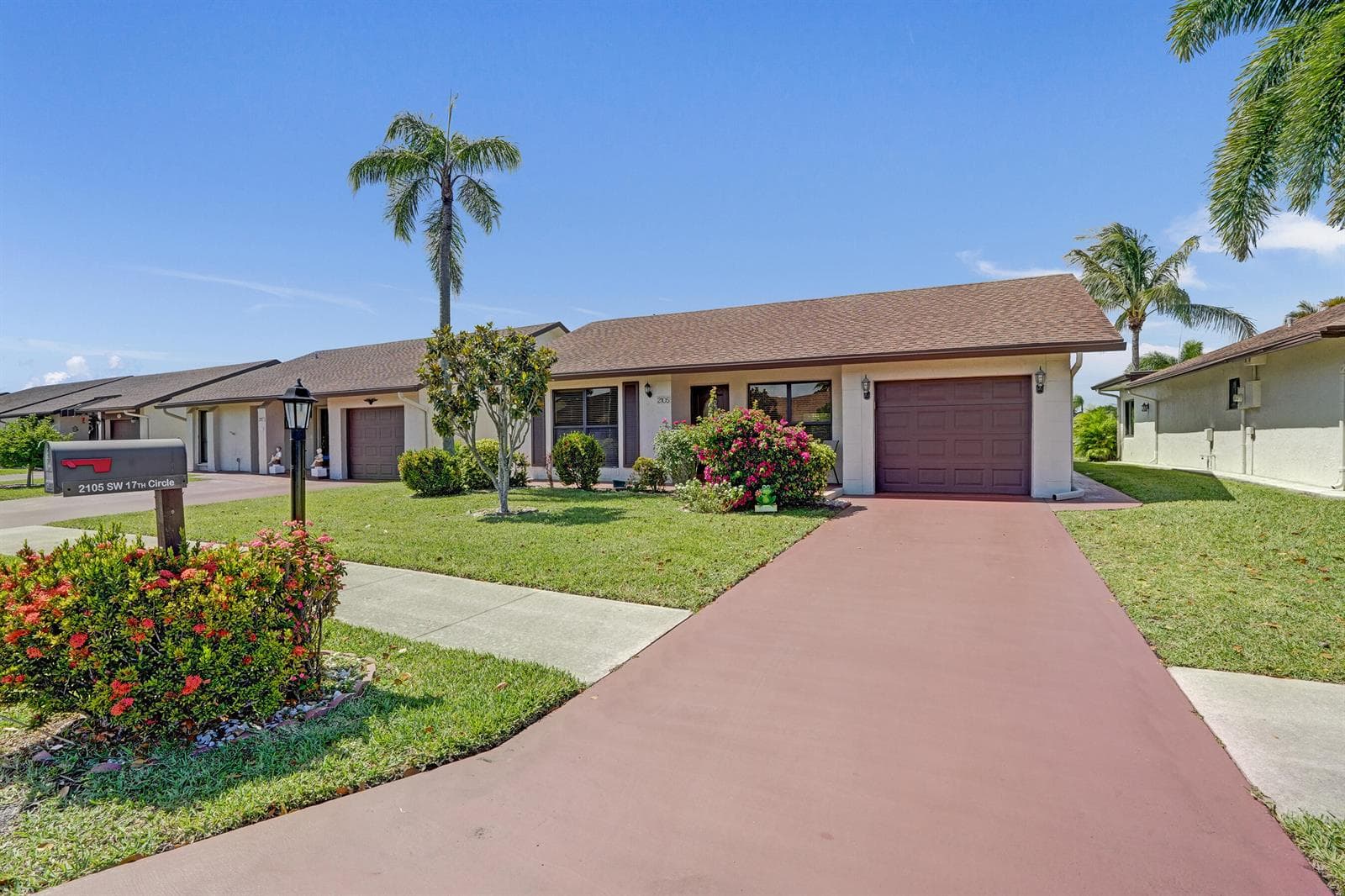 2105 SW 17th Circle, Deerfield Beach FL 33442 photo 2