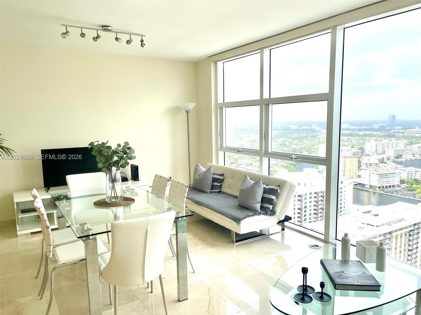 1830 S Ocean Dr # 3407, Hallandale Beach FL 33009 photo 4