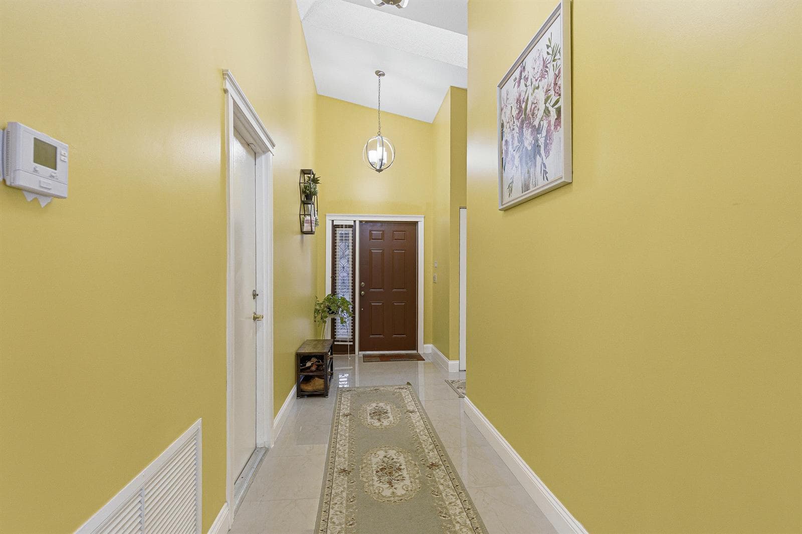 7040 Golf Pointe Circle, Tamarac FL 33321 photo 2