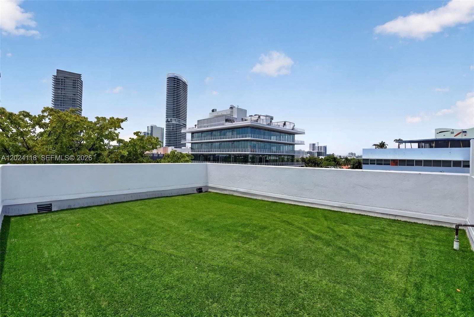 900 4th St # 6, Miami Beach FL 33139 photo 2