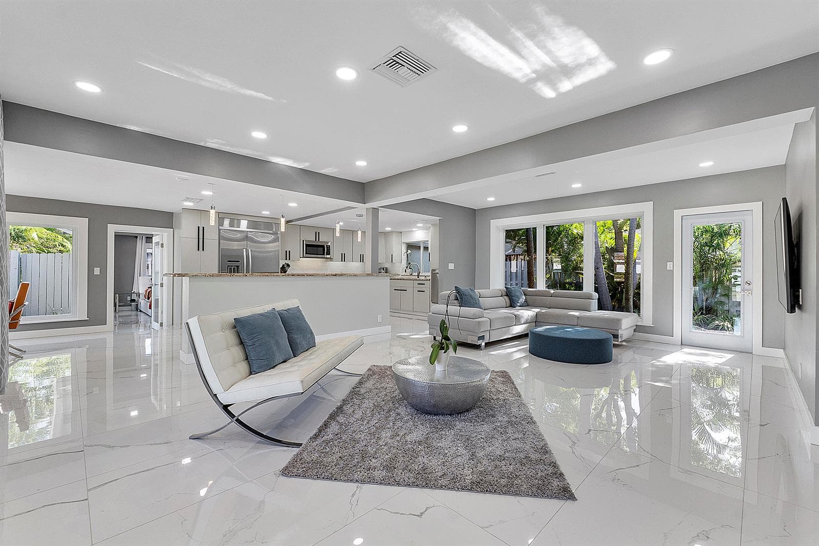 1900 NE 16th Terrace, Fort Lauderdale FL 33305 photo 3