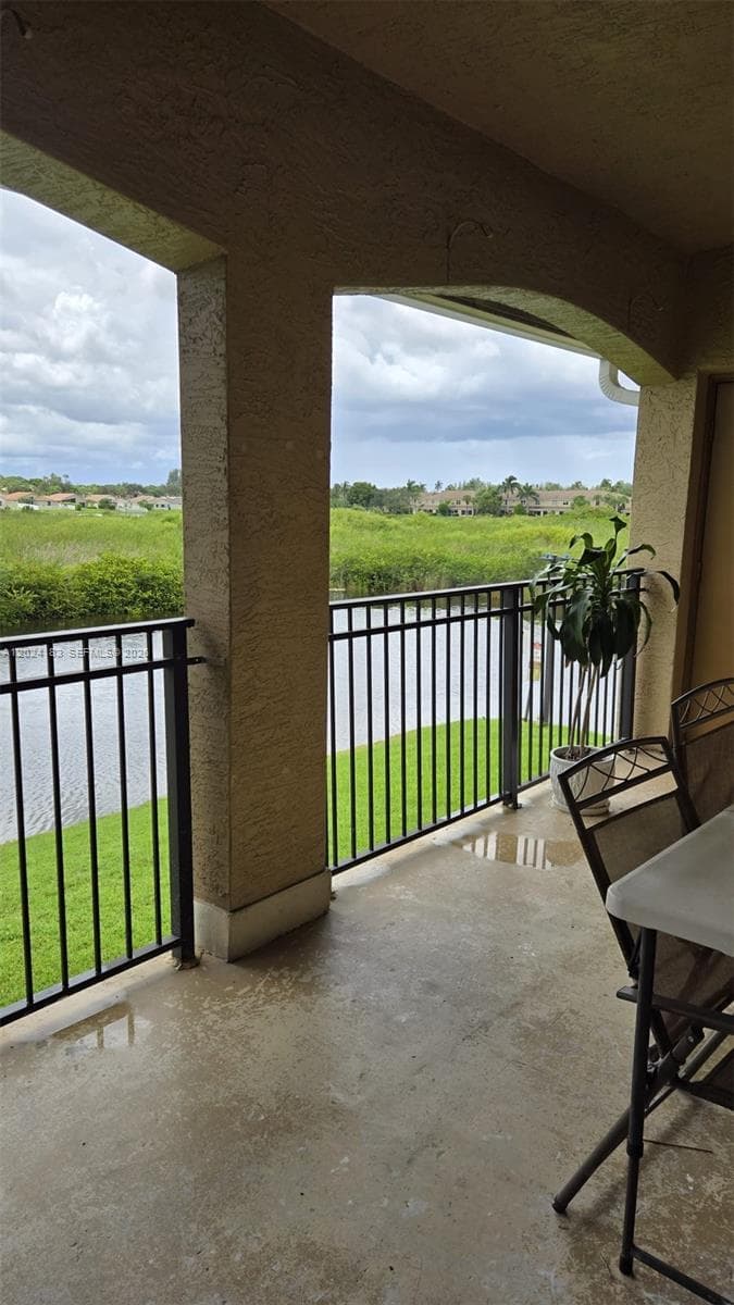 230 SW 117th Ter # 11202, Pembroke Pines FL 33025 photo 2