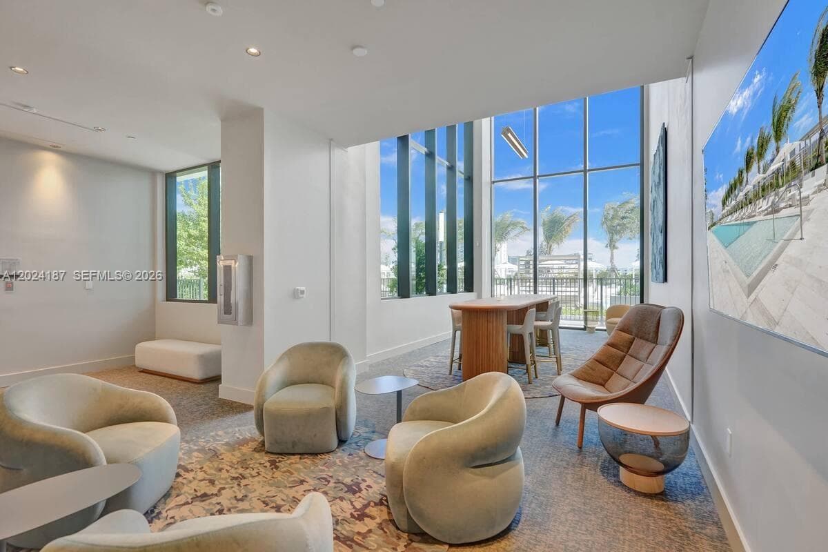 580 72 ST # 1804, Miami Beach 34553 photo 3