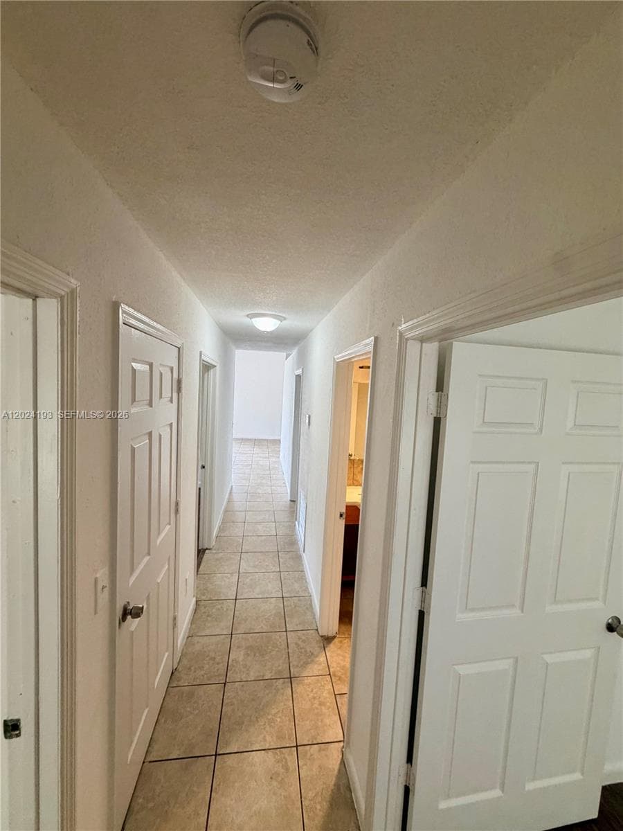 408 NW 12th St, Florida City FL 33034 photo 3