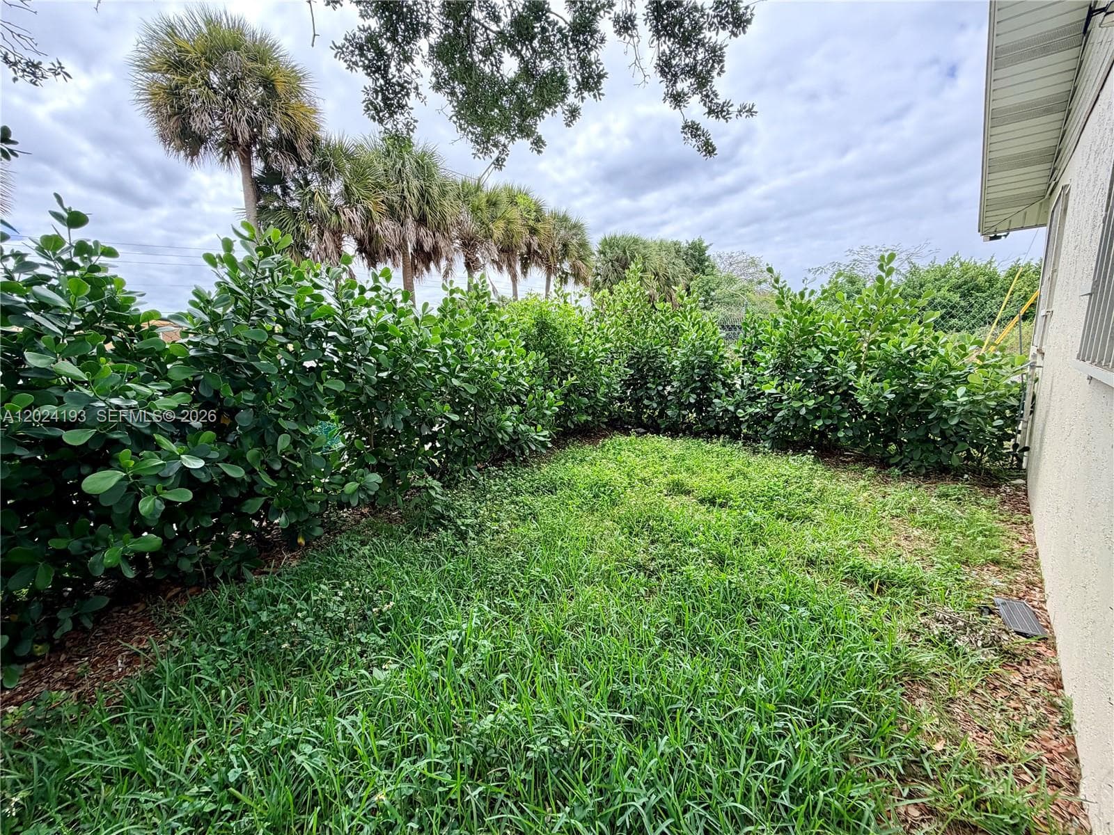 408 NW 12th St, Florida City FL 33034 photo 5