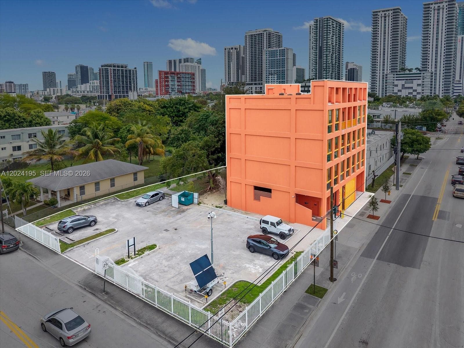 123 NW 14th St # 201, Miami FL 33136 photo 4