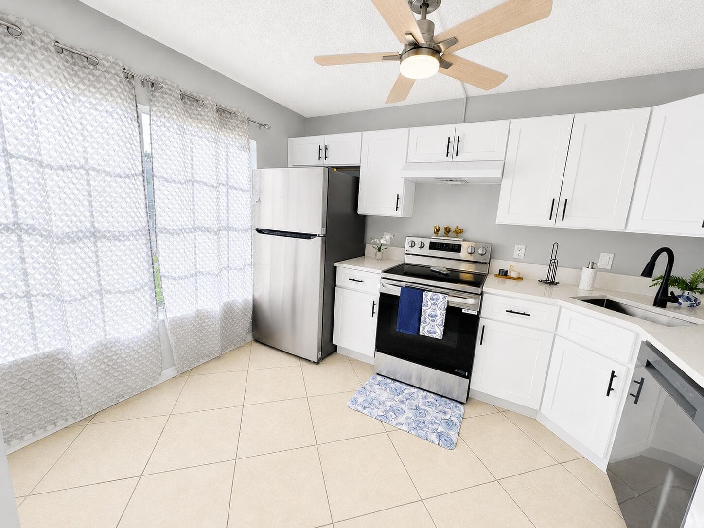 222 Foxtail Drive # E, FL 33415 photo 2