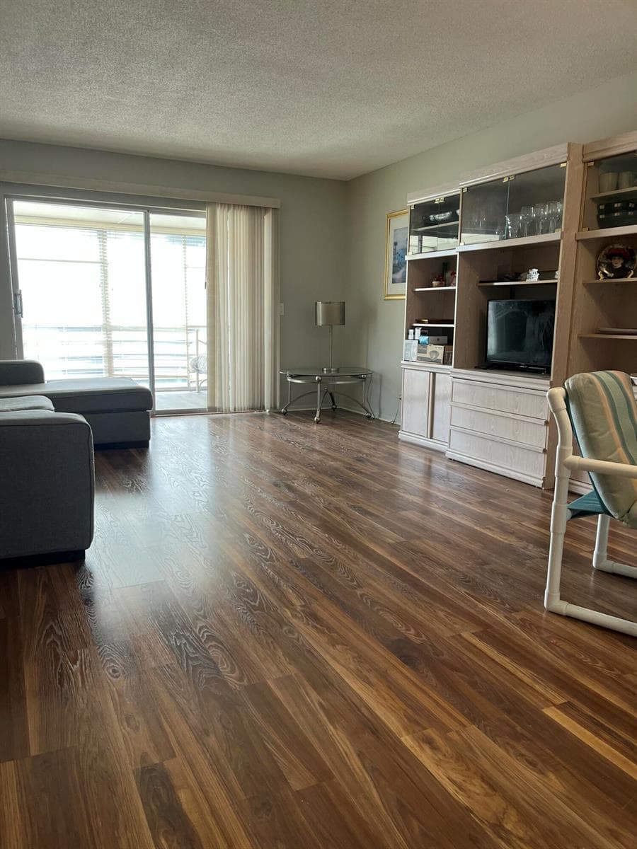 12002 Poinciana Boulevard # 204, Royal Palm Beach FL 33411 photo 2