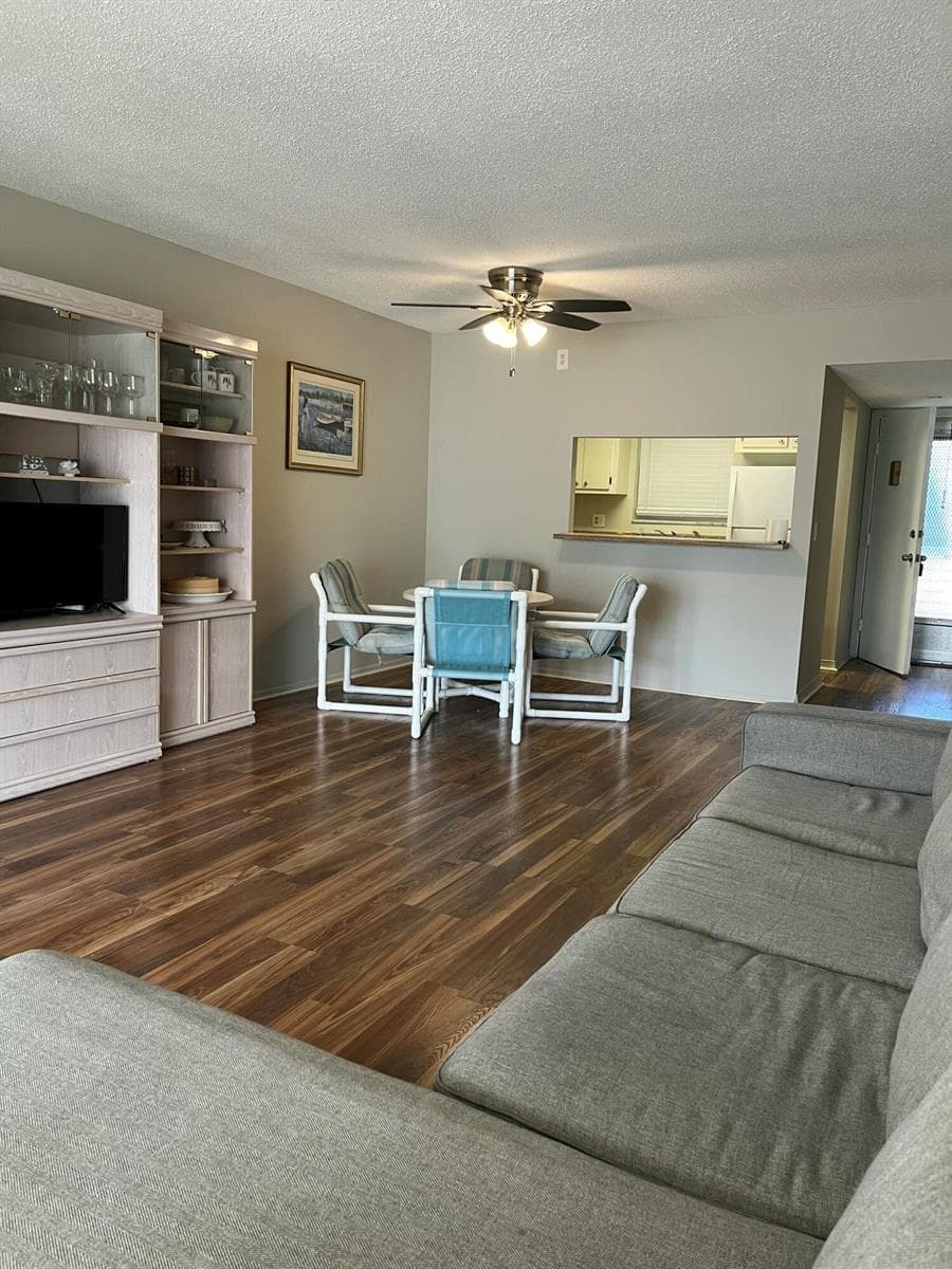 12002 Poinciana Boulevard # 204, Royal Palm Beach FL 33411 photo 3