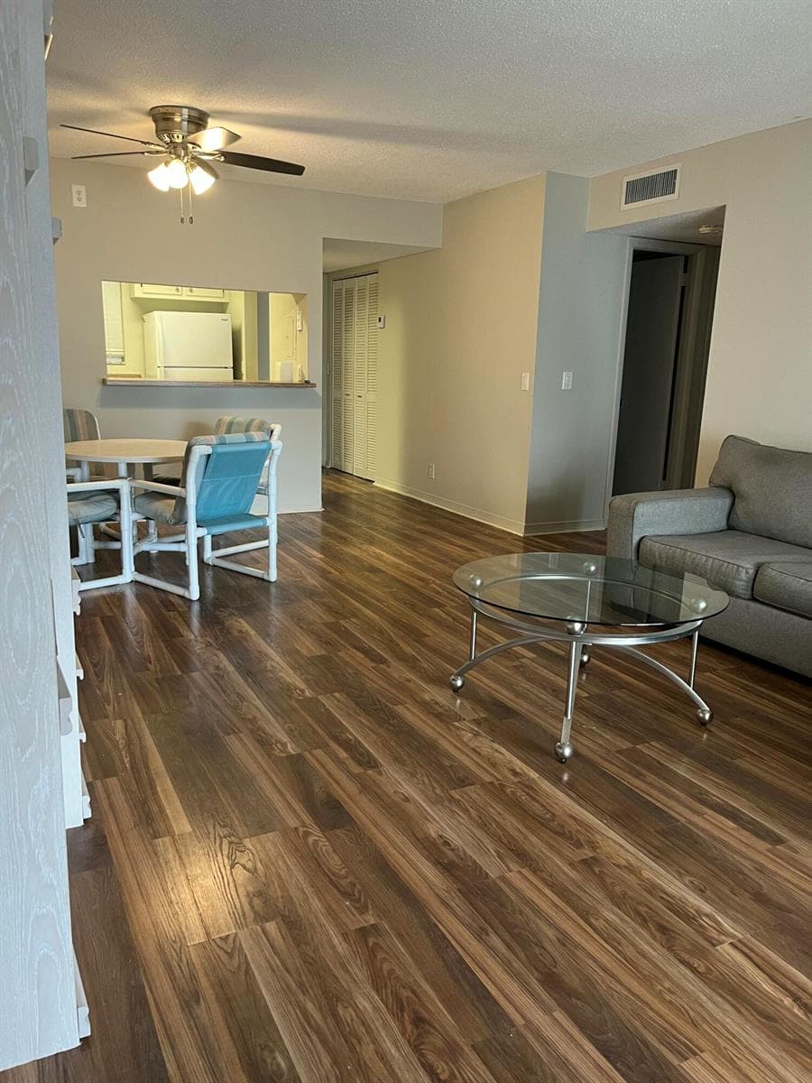 12002 Poinciana Boulevard # 204, Royal Palm Beach FL 33411 photo 4