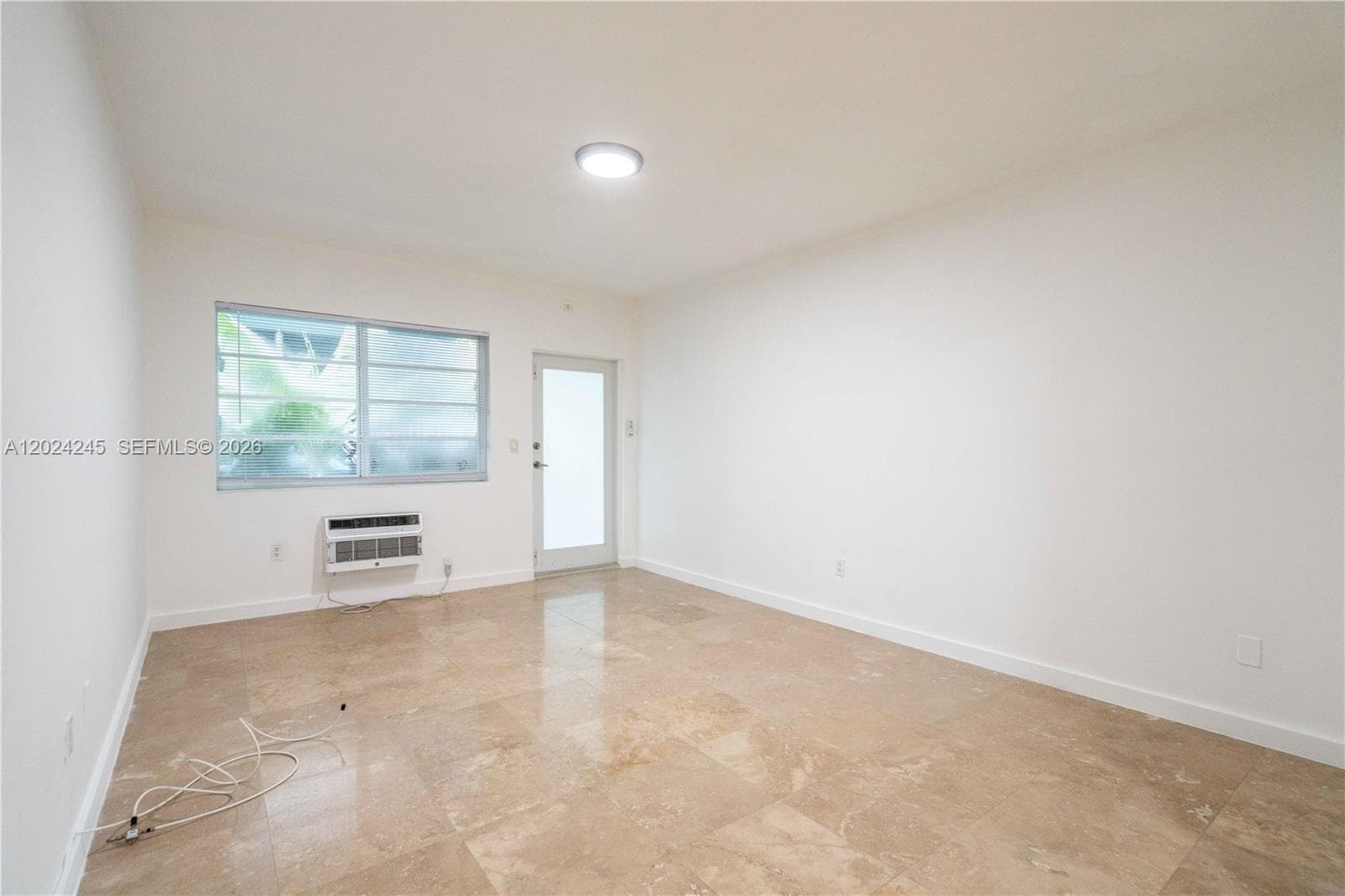 1120 Euclid Ave # 6, Miami Beach FL 33139 photo 2