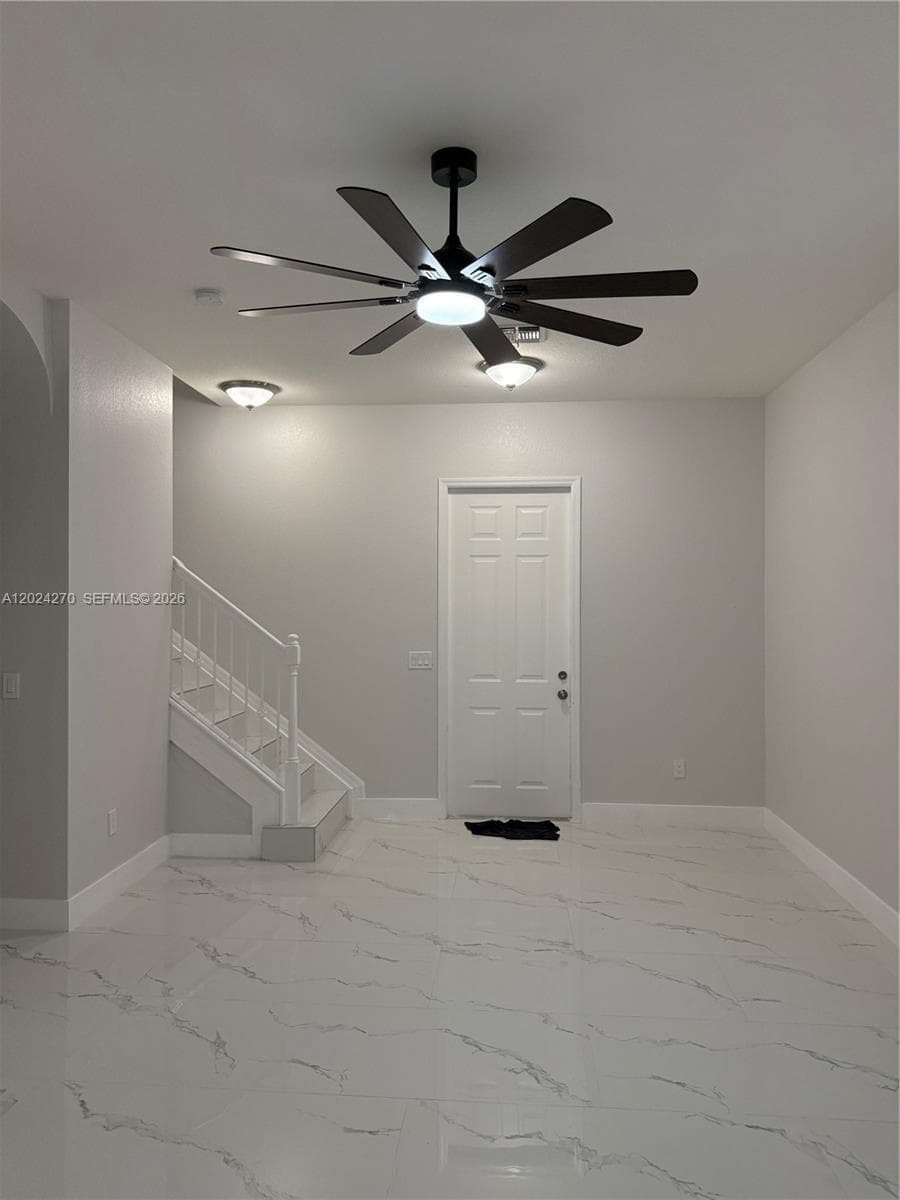 9135 Leatherwood Loop, Lehigh Acres FL 33936 photo 4