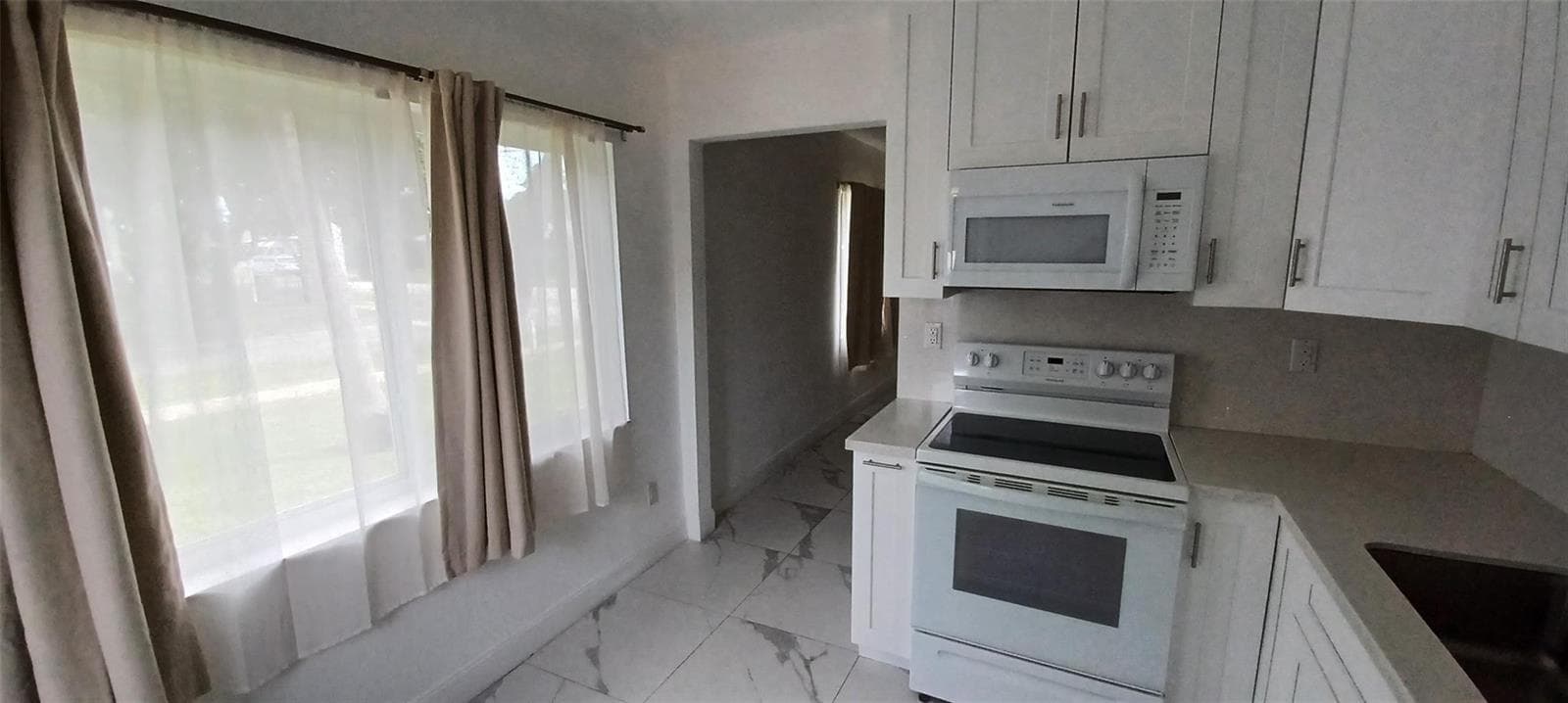 602 SE 2nd Avenue, Dania Beach FL 33004 photo 4