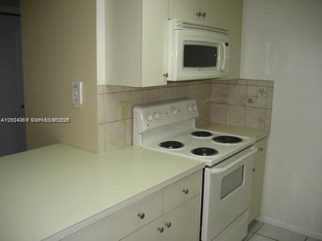 10744 N Kendall # M-18, Miami FL 33176 photo 3