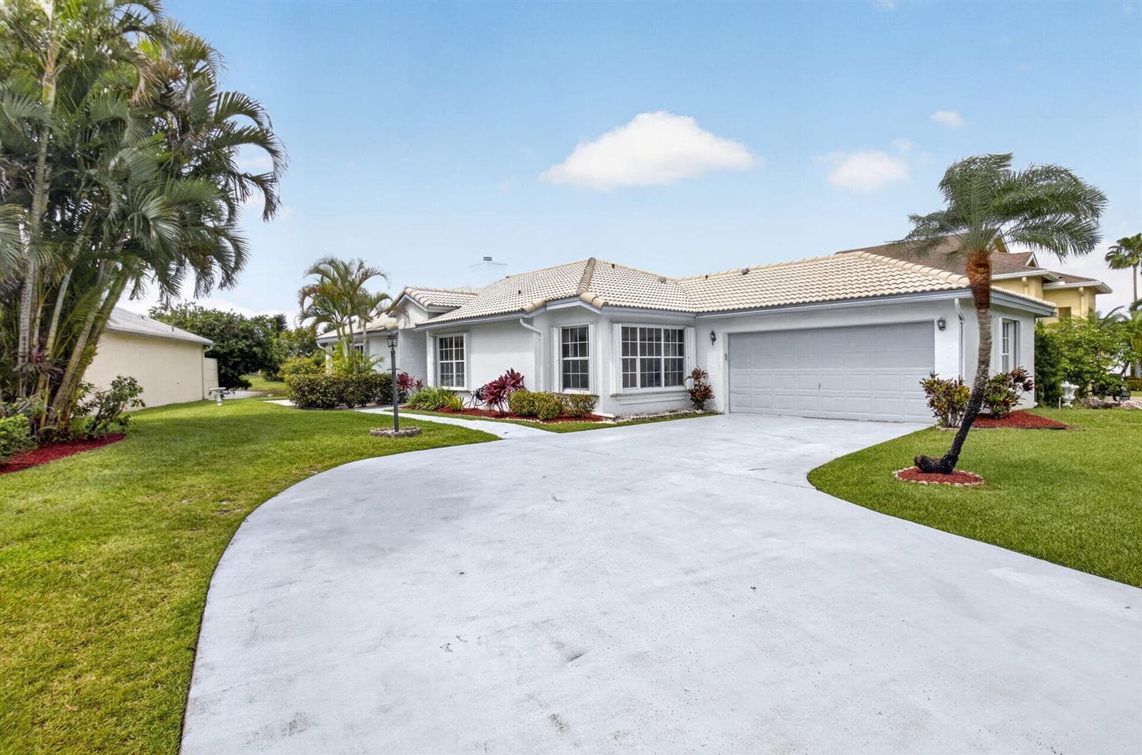 6413 Lansdowne Circle, Boynton Beach FL 33472 photo 2