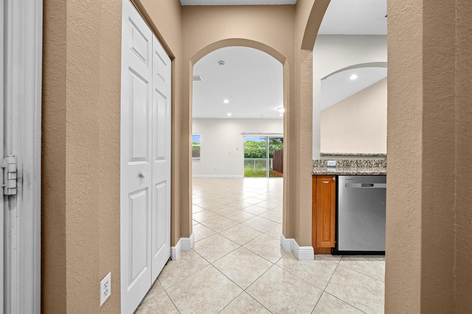 5100 SW 141st Avenue, Miramar FL 33027 photo 4