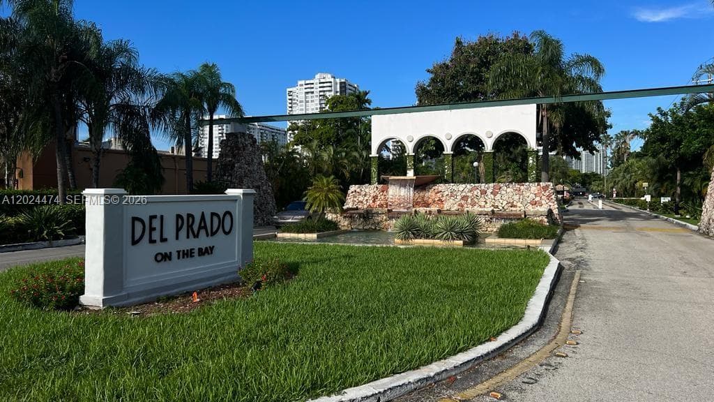 18061 Biscayne Blvd # 1404, Aventura FL 33160 photo 2