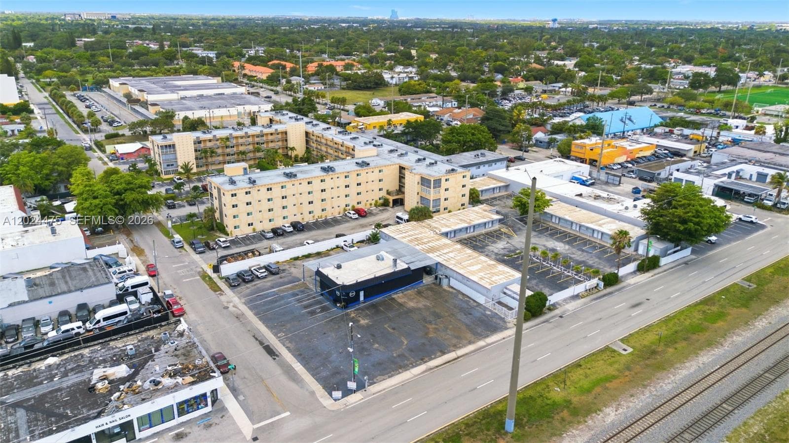 612 N Dixie Hwy, Hollywood FL 33020 photo 4