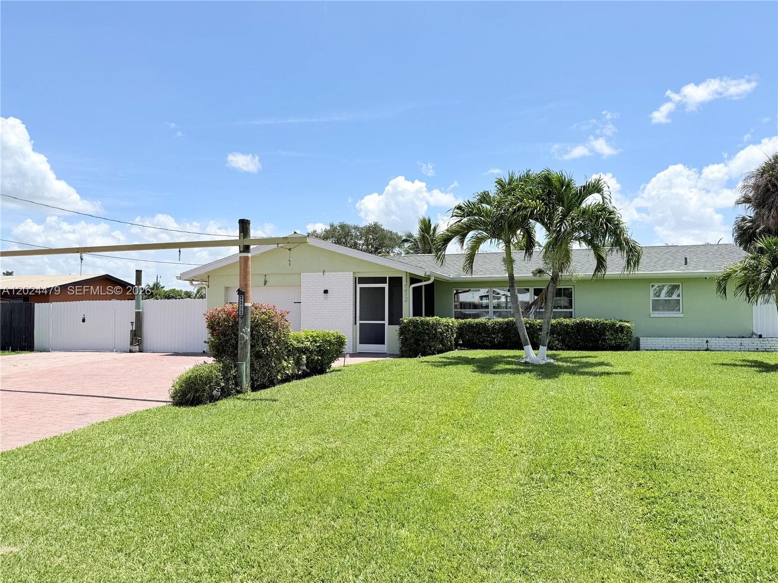 2212 Club House Rd, North Fort Myers FL 33917 photo 2