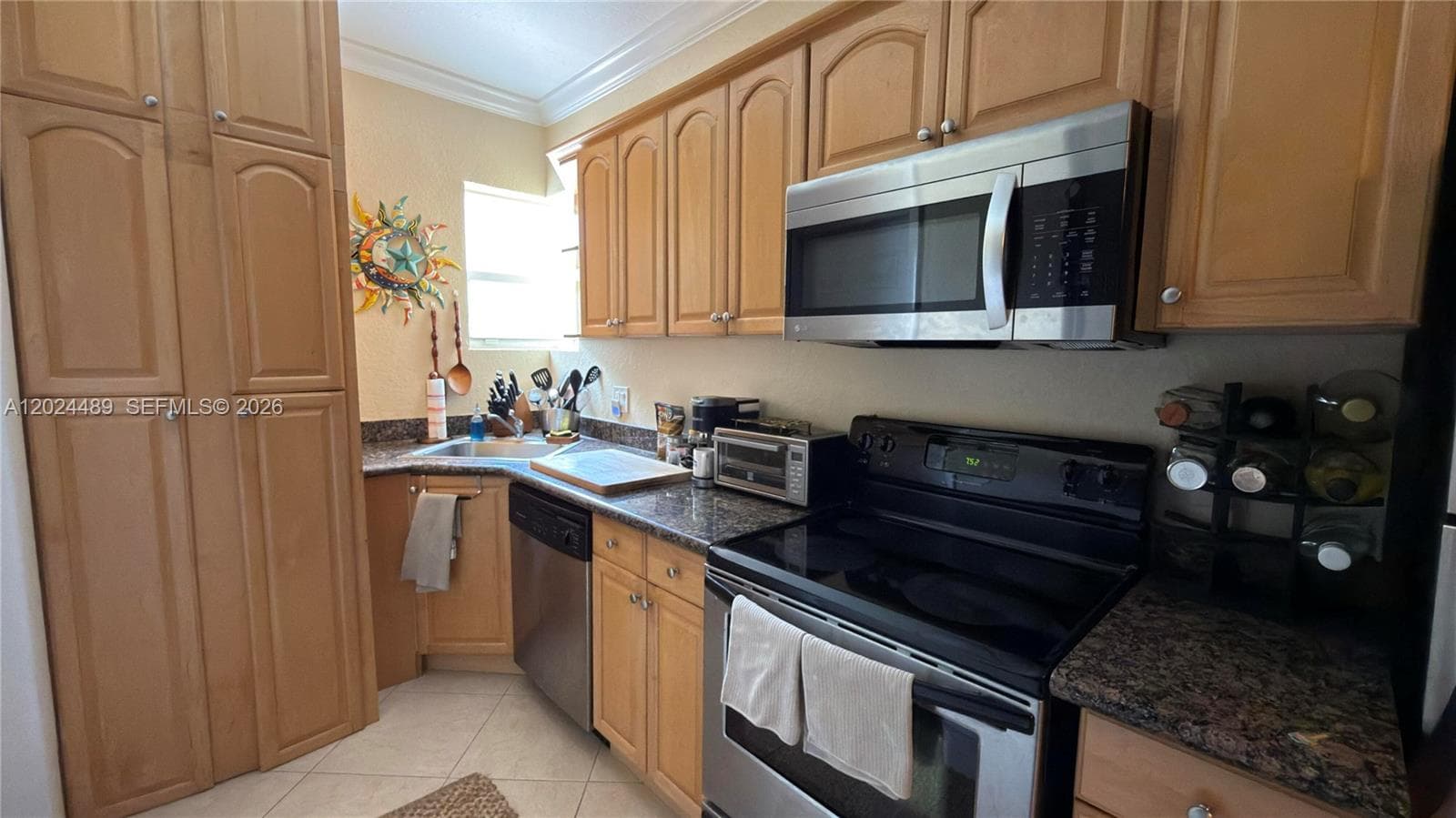 401 NE 16th Ave # 2, Fort Lauderdale FL 33301 photo 3