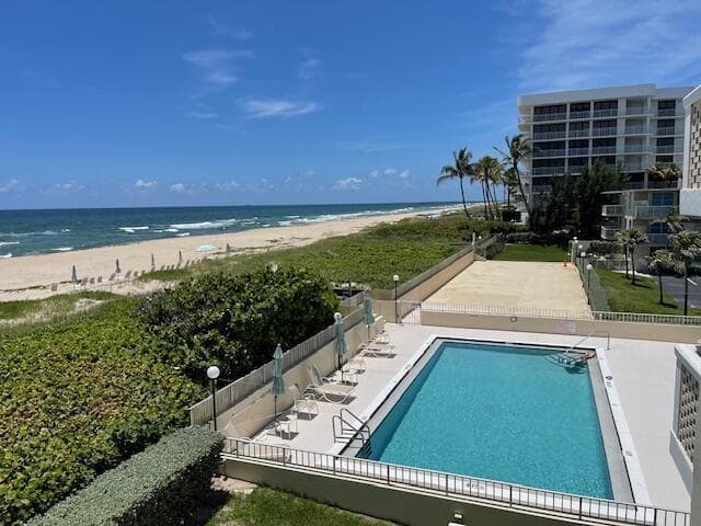 2545 South Ocean Boulevard # 303, Palm Beach FL 33480 photo 2