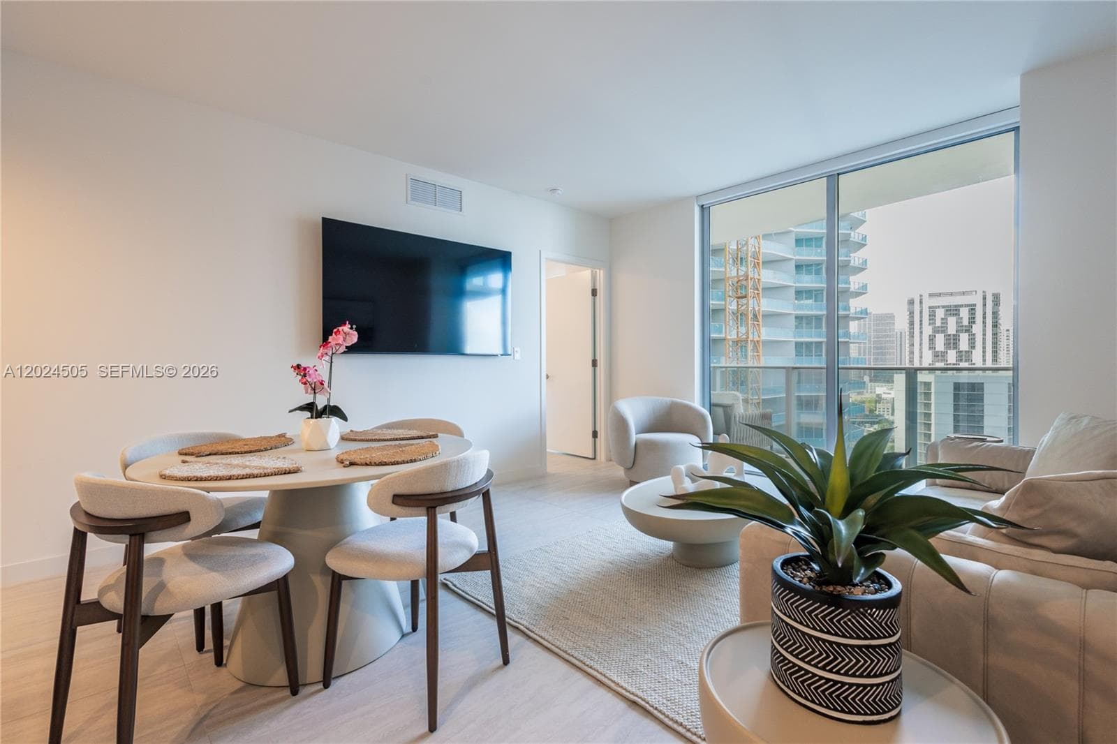 77 SE 5TH STREET # 2602, Miami, FL 33131 photo 5
