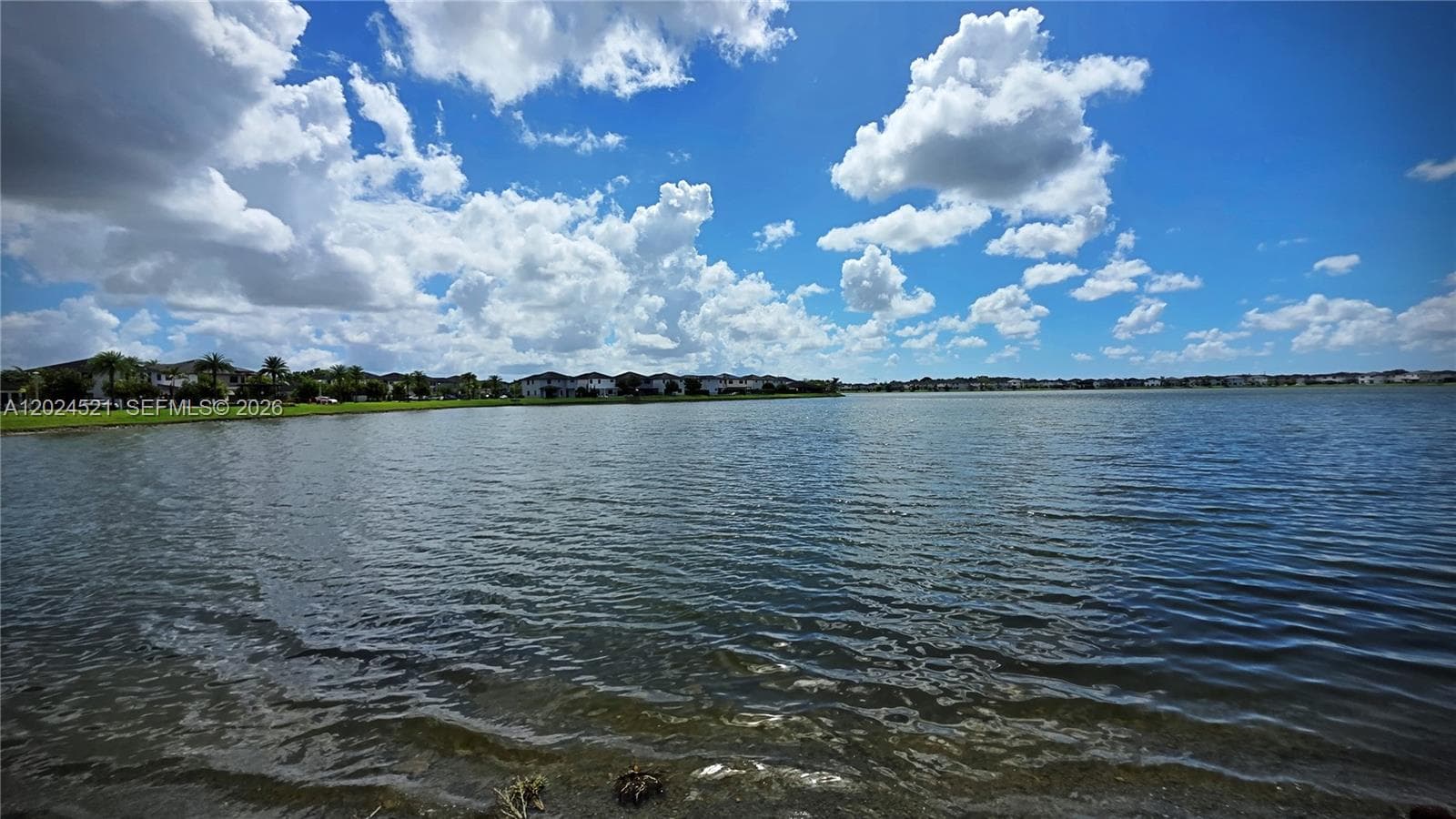 16017 NW 91st Ct, Miami Lakes FL 33018 photo 4