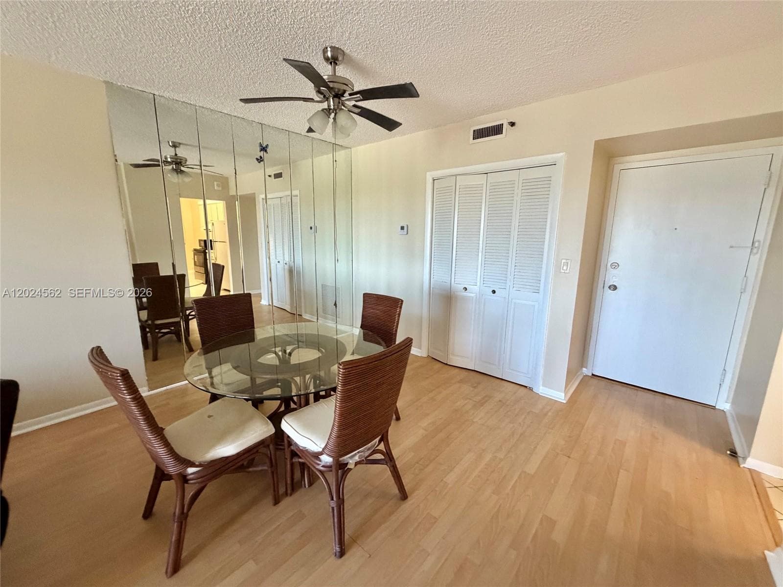 4001 Hillcrest Dr # 609, Hollywood FL 33021 photo 2