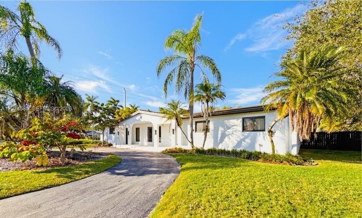 8695 SW 110th St, Miami FL 33156 photo 2