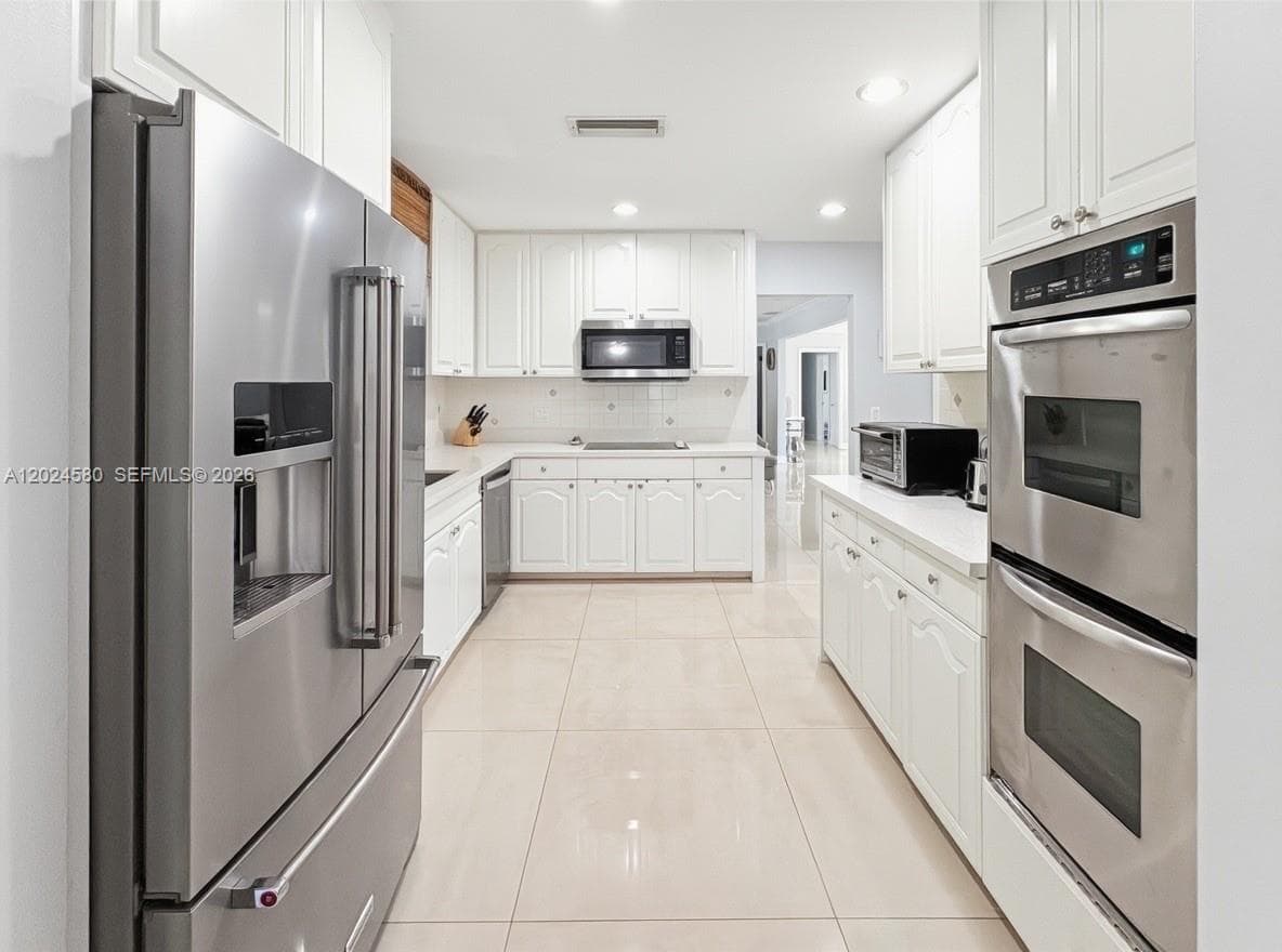 8695 SW 110th St, Miami FL 33156 photo 4