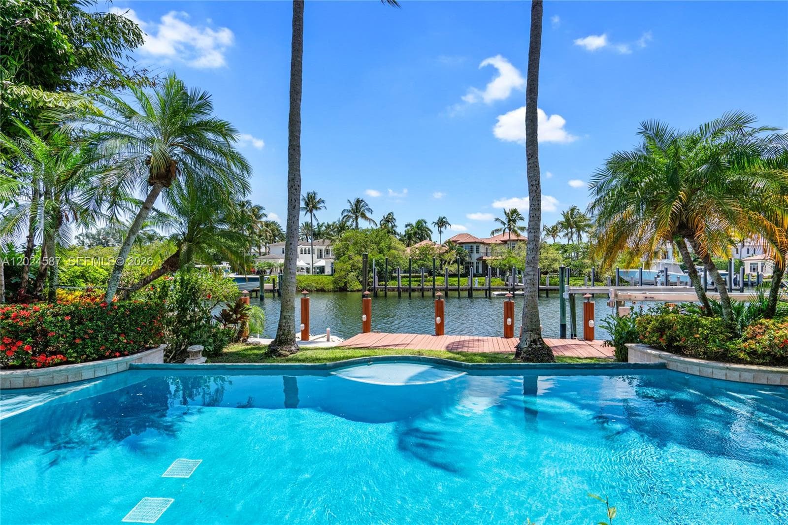 832 Harbour Isle Place, North Palm Beach FL 33410 photo 3