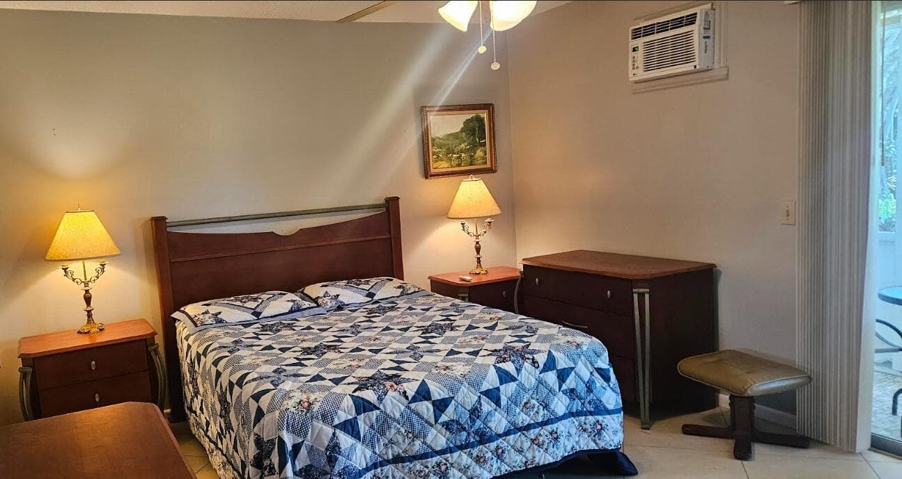 27 Newport B, Deerfield Beach FL 33442 photo 5