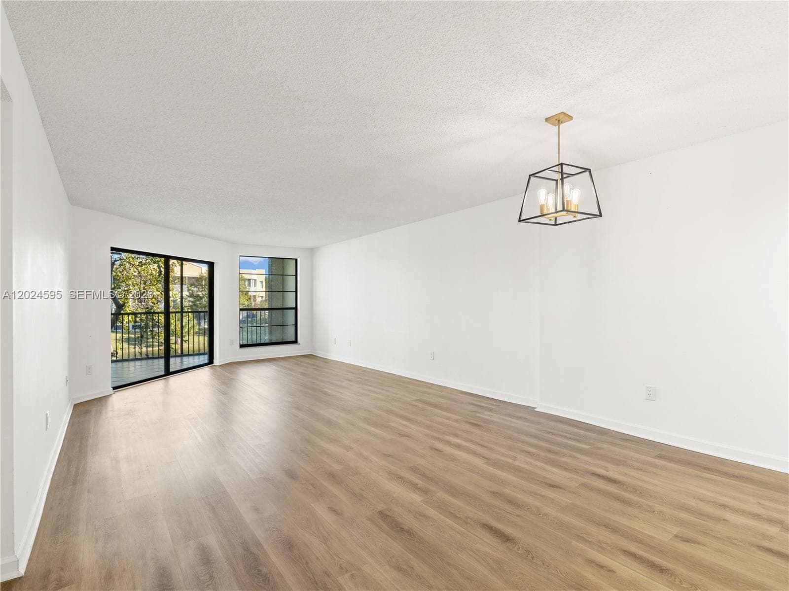 7547 Fairfax Dr # 210, Tamarac FL 33321 photo 2