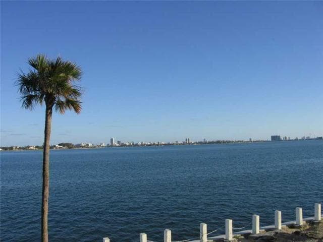 11930 N Bayshore Drive N # 706, North Miami FL 33181 photo 4