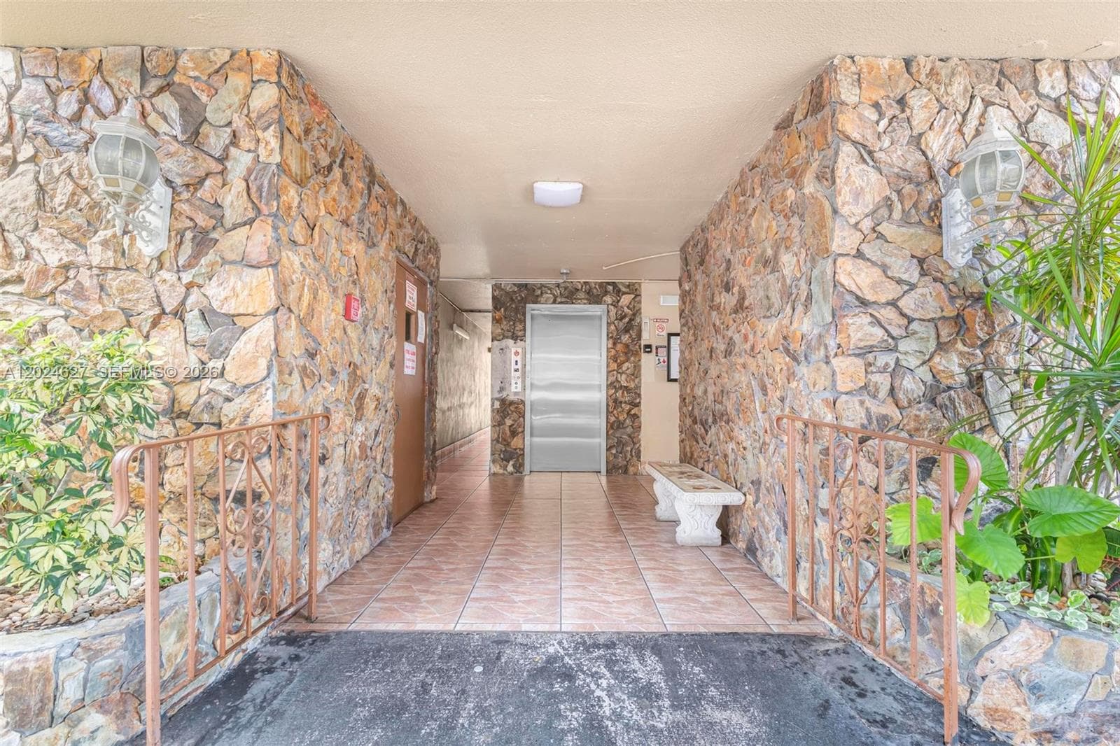 500 NE 12th Ave # 407, Hallandale Beach FL 33009 photo 3