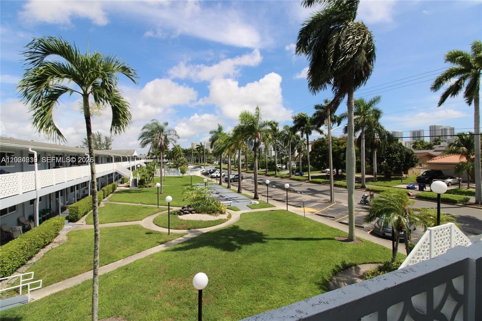 600 Layne Blvd # 212, Hallandale Beach FL 33009 photo 4