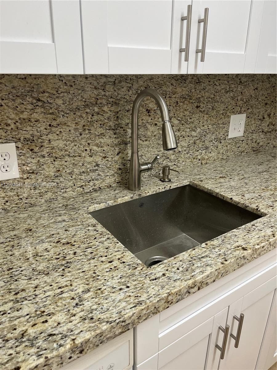 13500 SW 1st St # 112U, Pembroke Pines FL 33027 photo 4