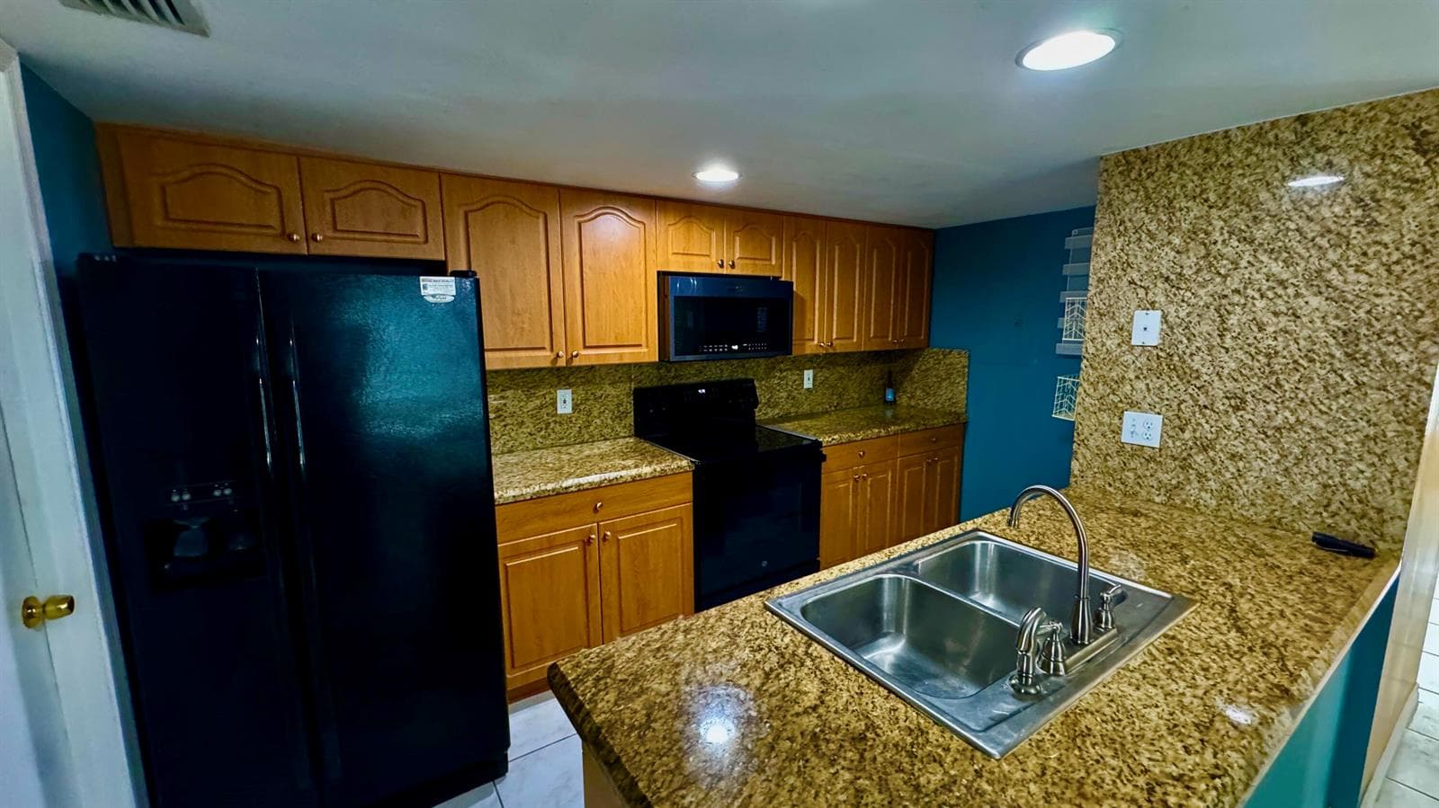 5885 Rambler Rose Way, West Palm Beach FL 33415 photo 2