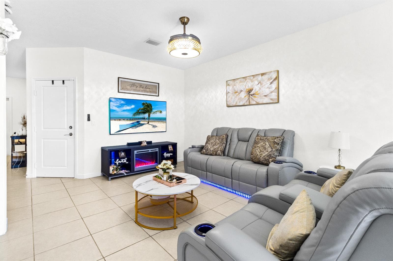 2688 NW 55th Terrace, Lauderhill FL 33313 photo 5