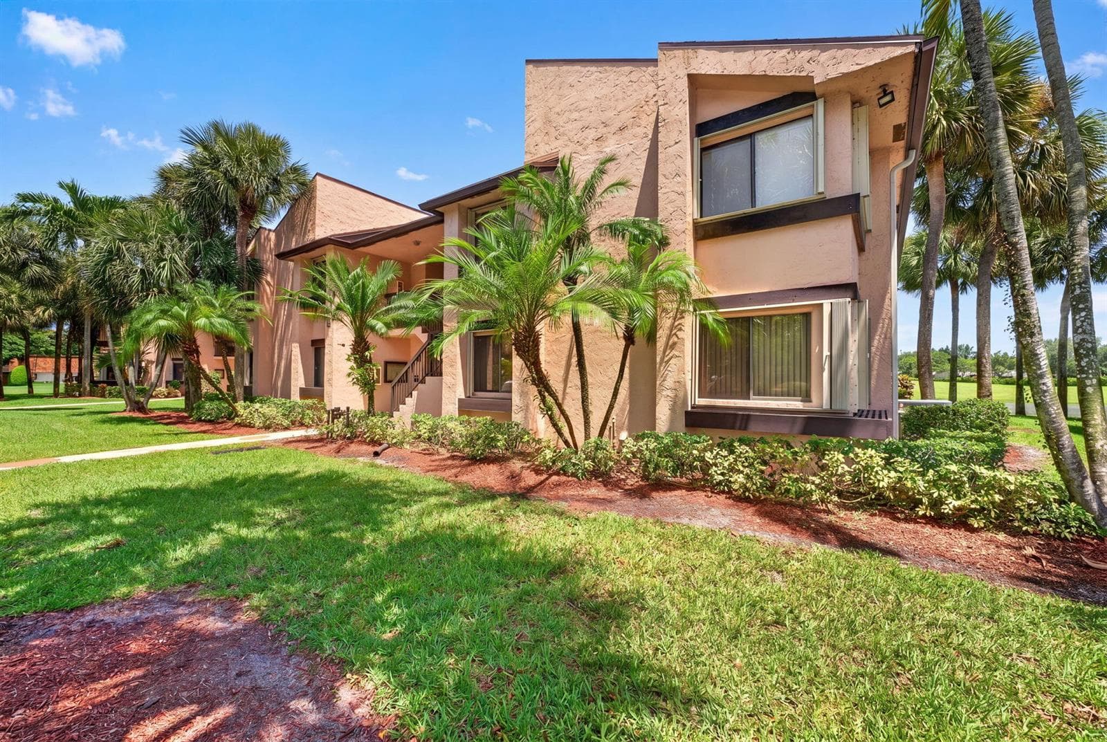 2240 SW 92nd Terrace # 2402, Davie FL 33324 photo 3