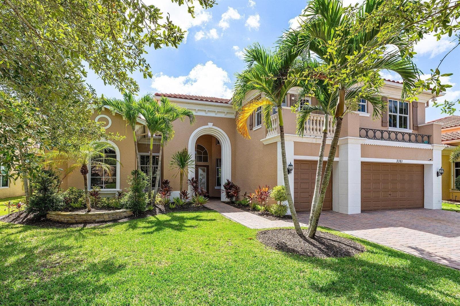 3381 Lago De Talavera, Lake Worth FL 33467 photo 3