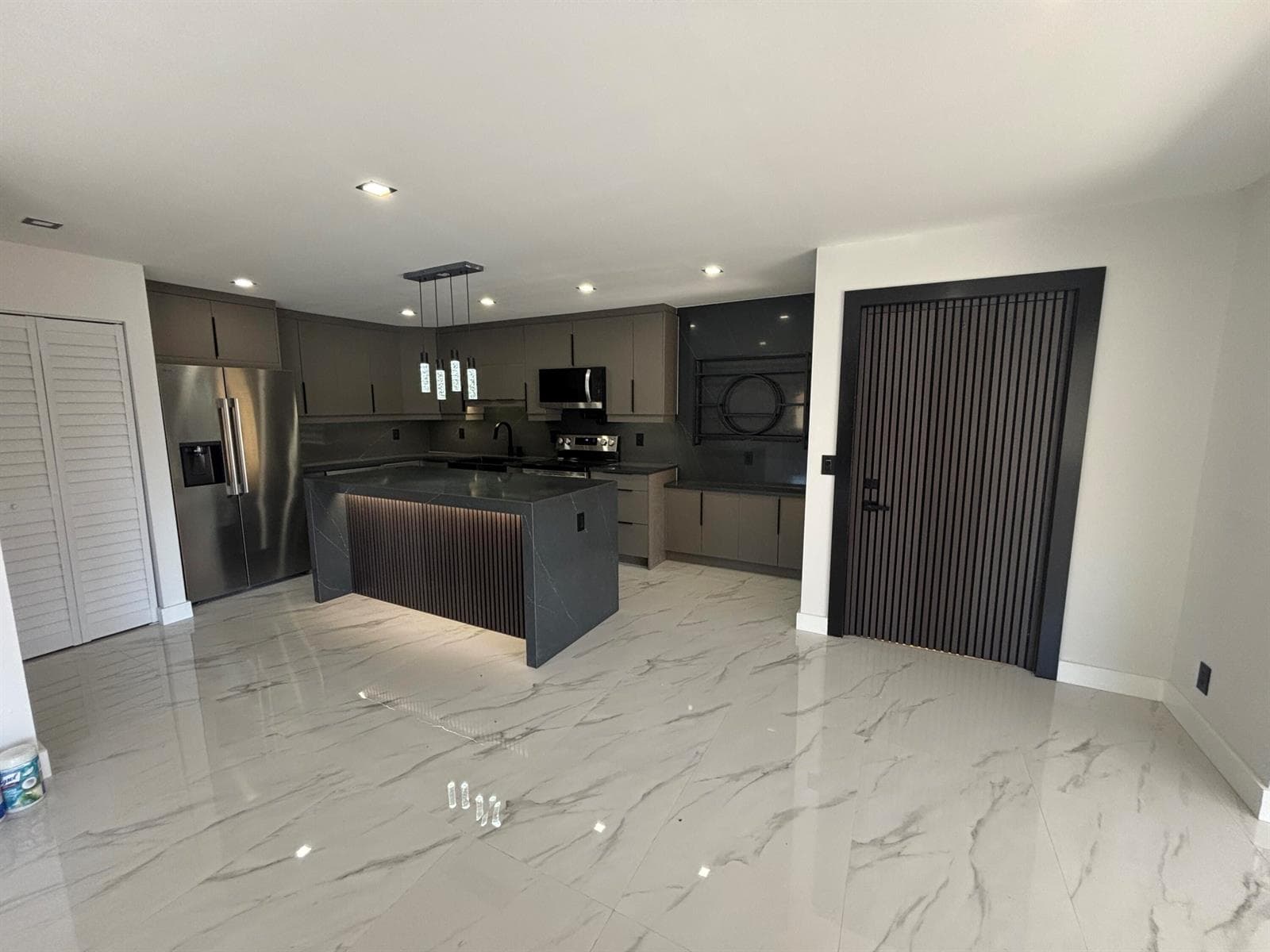 4695 Sable Pine Circle # C2, West Palm Beach FL 33417 photo 2
