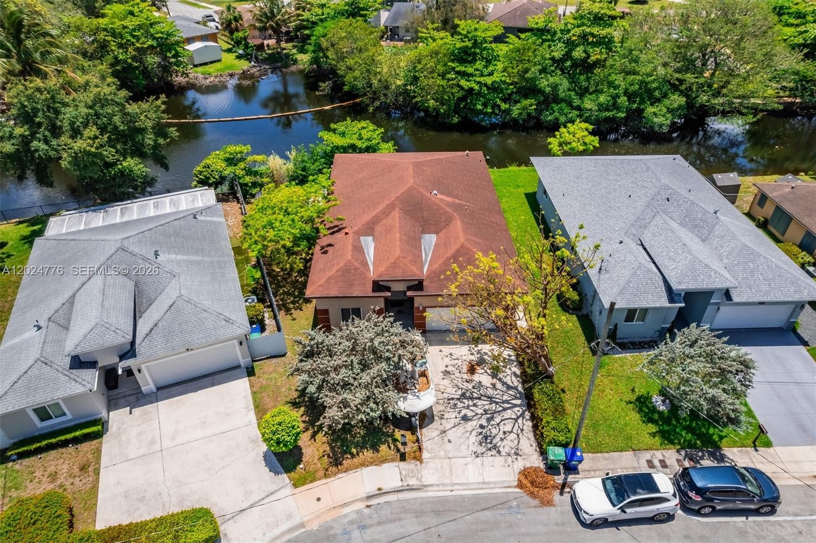 2804 Washington Dr, Fort Lauderdale FL 33311 photo 2