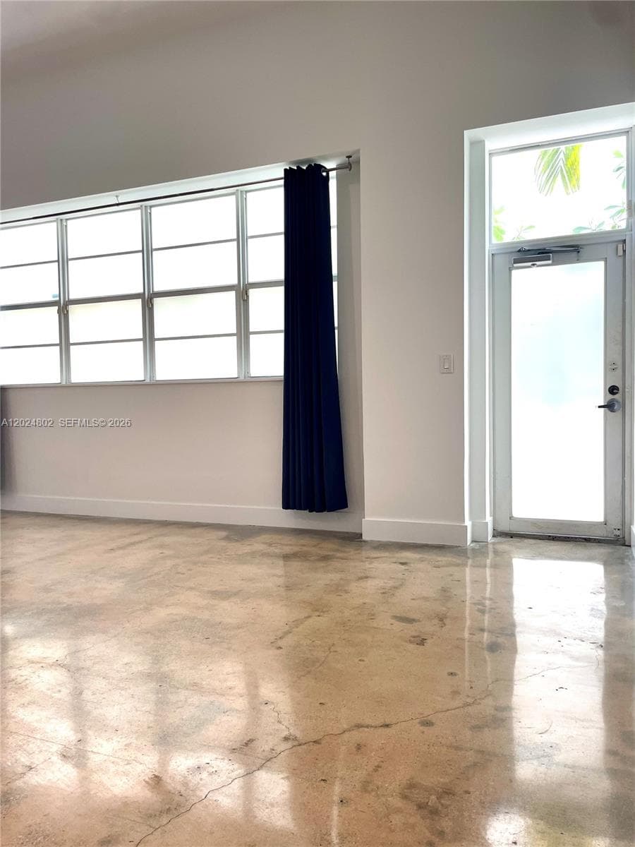 935 Euclid Ave # 6, Miami Beach FL 33139 photo 4