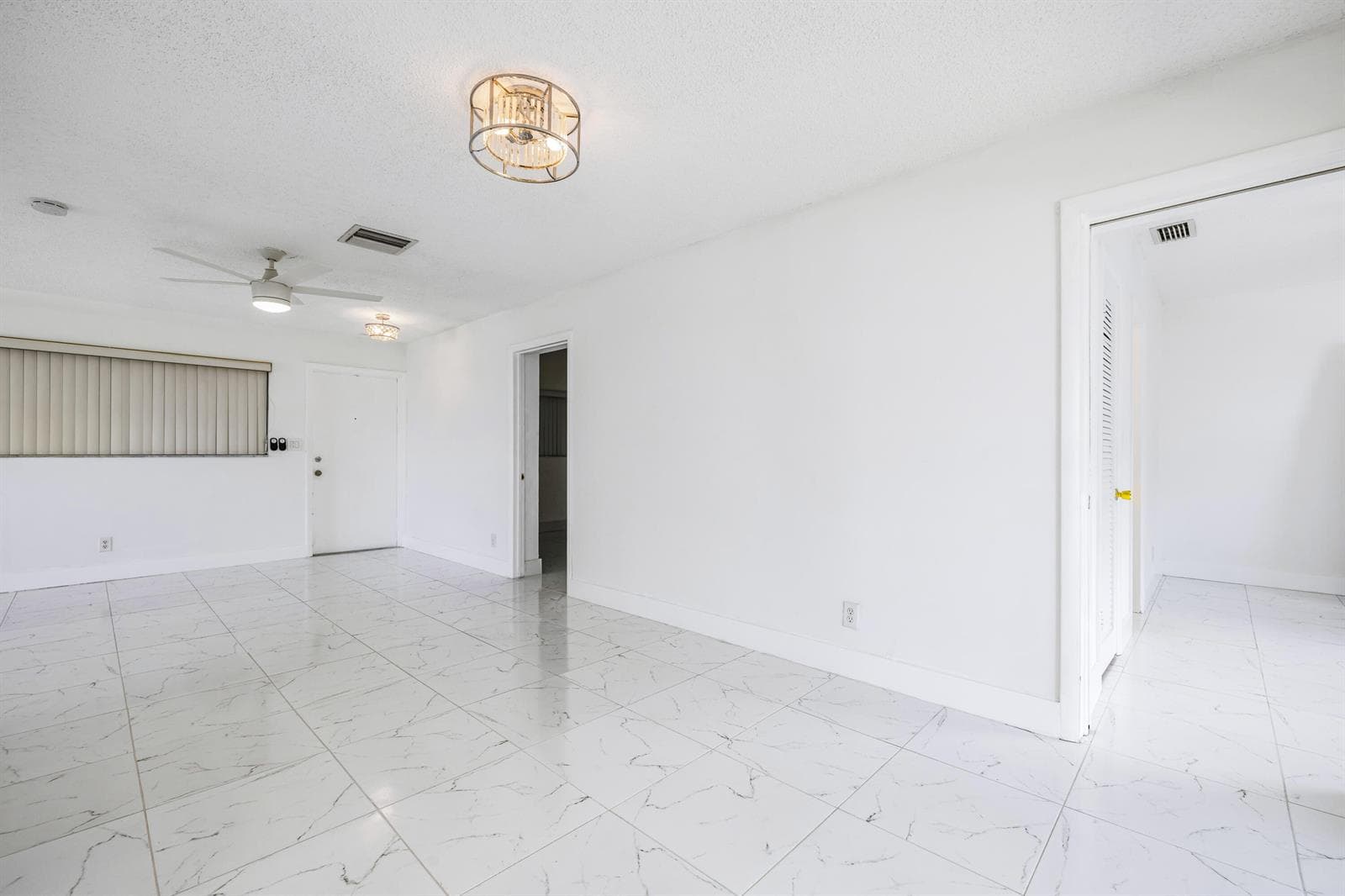 941 Crystal Lake Drive # 207, Deerfield Beach FL 33064 photo 3