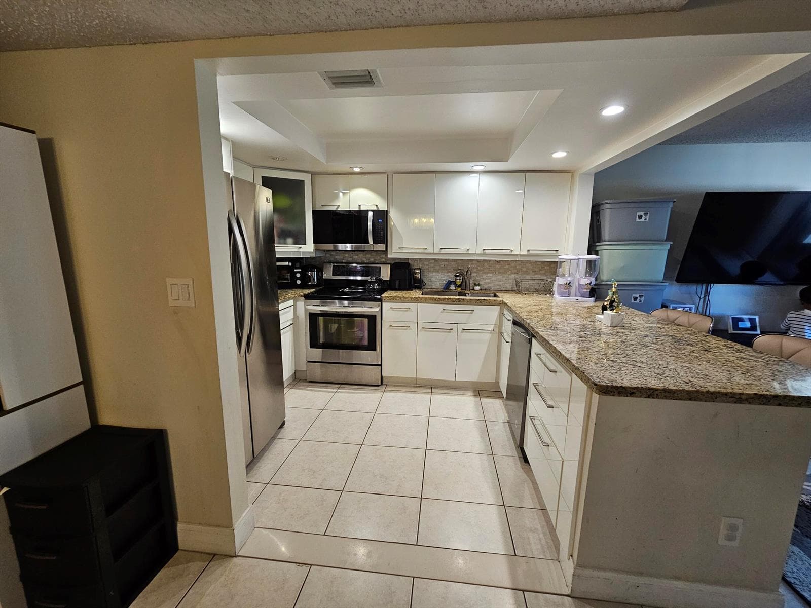 2617 N 40th Avenue, Hollywood FL 33021 photo 4