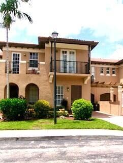 6898 Julia Gardens Drive, Coconut Creek FL 33073