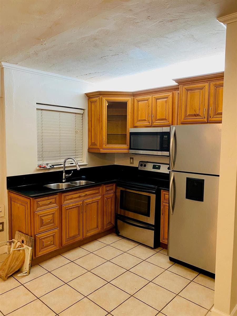 1301 N 12th Court # 12a, Hollywood FL 33019 photo 3