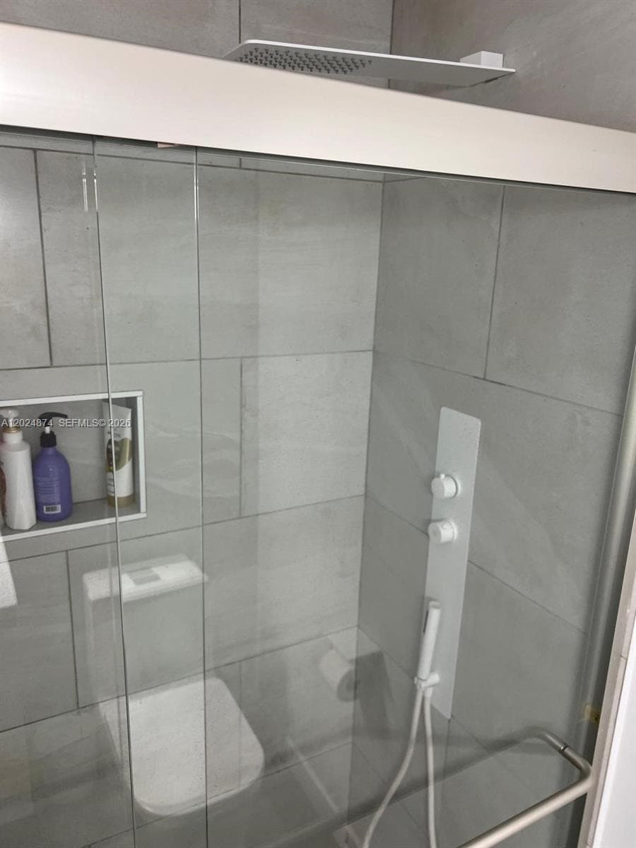 1913 S.Ocean dr. # 429, Hallandale Beach FL 33009 photo 5